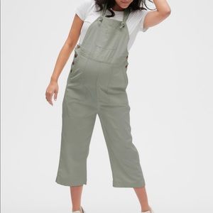 GAP maternity Cropped Overalls in TENCEL